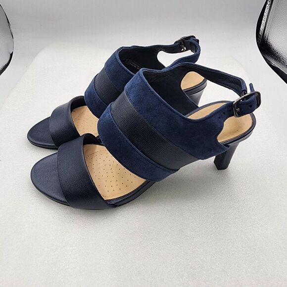 Clarks Womens Laureti Joy Pump Size 5 Blue - Picture 2 of 11